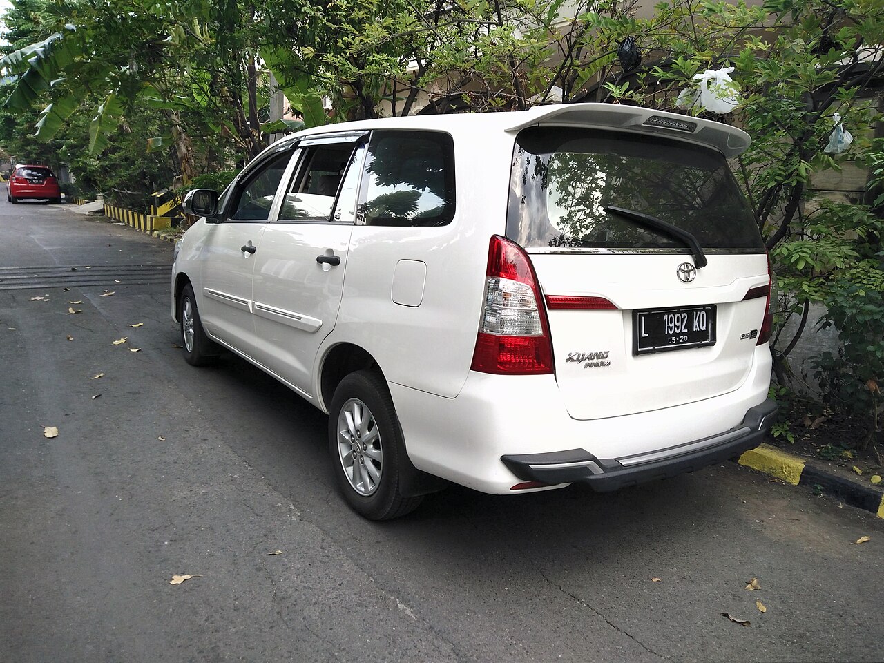 Toyota Innova Crysta